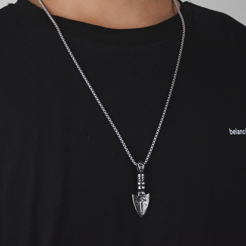 Ночные клубы, аксессуары в стиле хип-хоп, трендовое персонализированное ожерелье с крестообразным лезвием, мужские и женские украшения из титановой стали