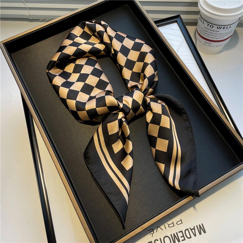 70 * 70cm New Silk Small Square Scarf For Women'S Neck Protection Professional Scarf Versatile Hair Tie Headscarf Scarf