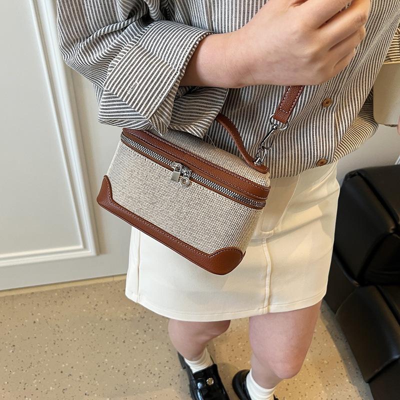 Холщовая маленькая сумка женская 2025 супер огонь новая корейская версия модная на плечо сумка-мессенджер повседневная универсальная контрастного цвета сумка-ведро
