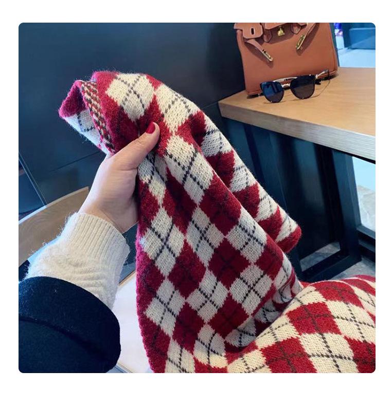 Women's Retro Plaid Winter Scarf - Thickened Knitted Cashmere-Like Shawl