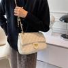 Temperament Simple Lock Diamond Grid Embroidery Thread Lock Chain Armpit Bag 2025 New Versatile Messenger Small Square Bag