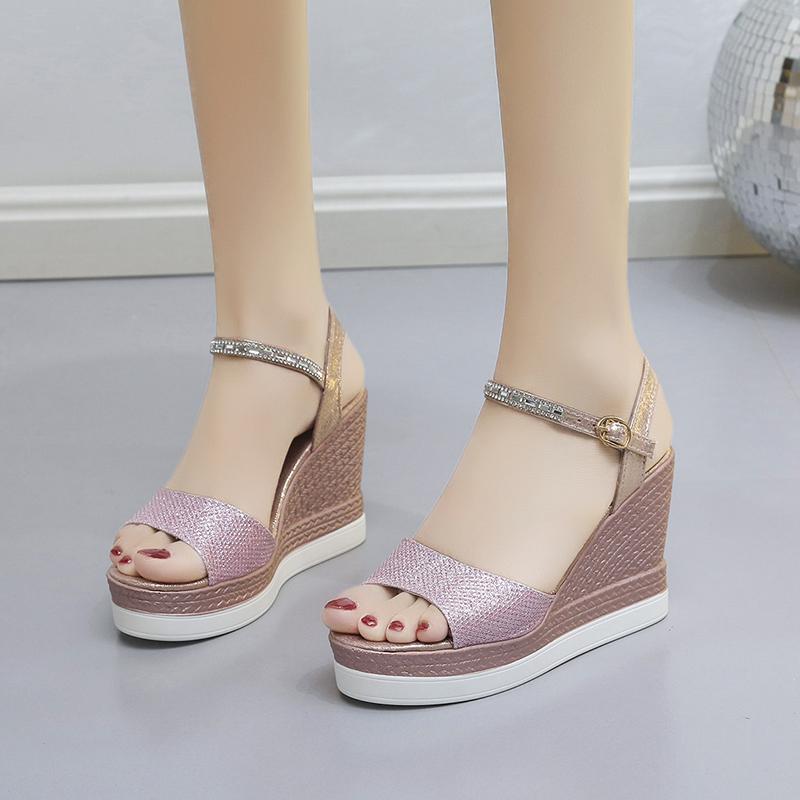 Роскошные женские босоножки на танкетке, летние босоножки на платформе с открытым носком, толстая подошва, туфли на высоком каблуке для женщин