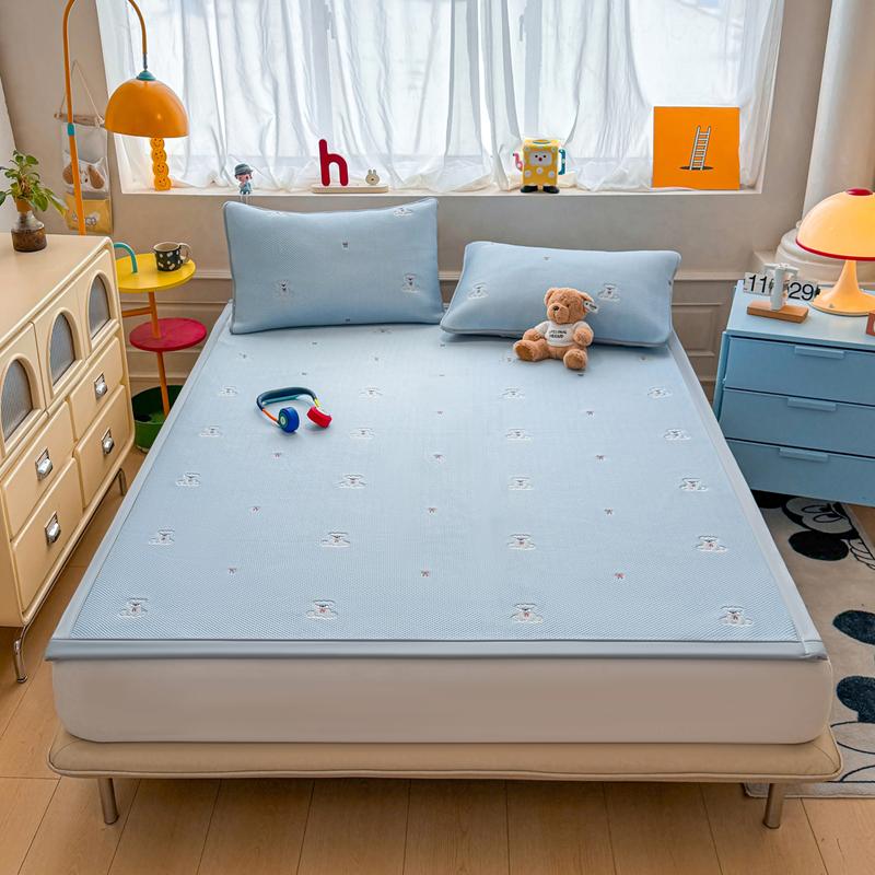 PE Ethylene Embroidered Bean Cold Mat in Student Dormitory during the New Year, Washable and Machine Washable - Upgraded Embroidered Style