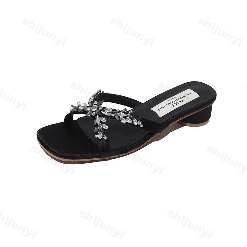 Fashion Elegant Rhinestone Cross Strap Square Head Sandals Women's Summer 2025 Fashion Breathable Cool Slippers Comfortable Beach Drags