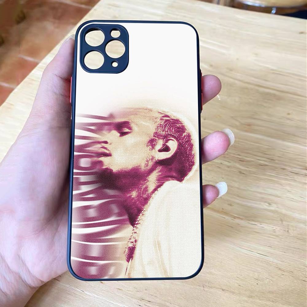 Чехол для телефона C-Chris Brown 11 с матовым покрытием для iPhone 16 15 14 11 12 13 Mini Pro Max X XR XS ударопрочный