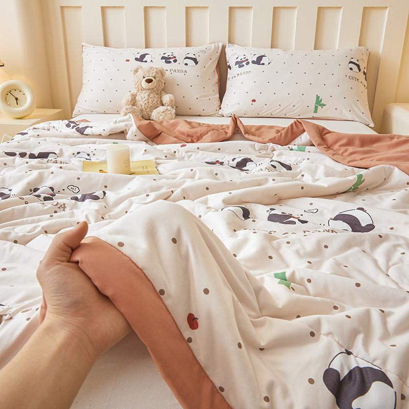 Flower Printed Summer Thin Comforter Comfortable And Breathable Queen/King Size Air-Conditioned Comforter Anti-Mite Summer Quilt