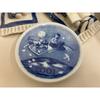 Used Royal Copenhagen 4-piece set 2001 collection figurines, large and small plates