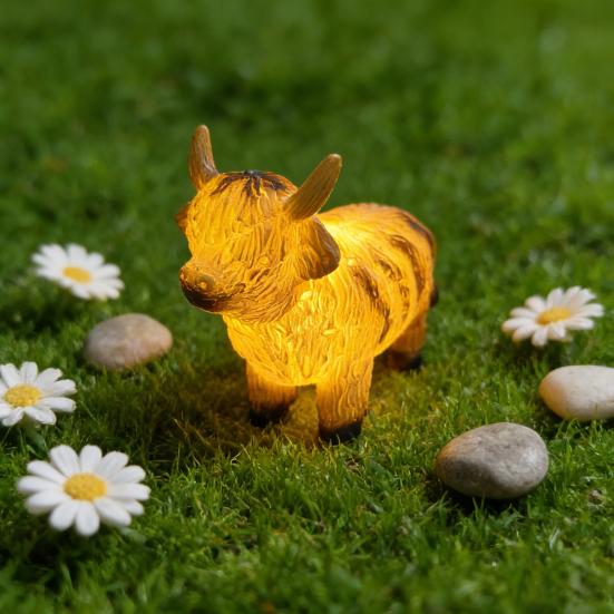 Статуя подсвеченной шотландской коровы, полимерная скульптура животного со светодиодной подсветкой, деревенская светящаяся фигурка шотландской коровы для украшения фермерского дома, крыльца, сада, газона