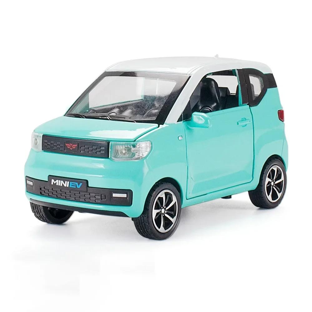 1:24 Scale WuLing HongGuang MINI EV Macaroon Toy Car Model Doors Opened Pull Back Miniature Vehicles Models Desktop Ornaments