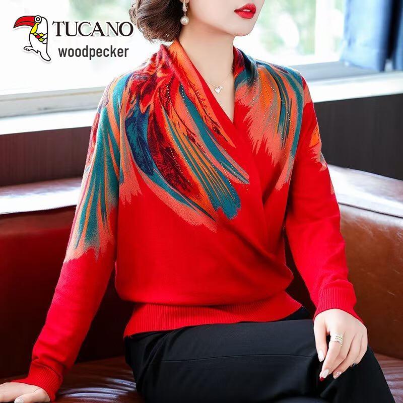 Tucano Women's Lightweight Batwing Sleeve V-Neck Knit Cardigan