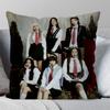 Подушка для девочки I-ive Квадратная подушка Спальня Диван Досуг Комфорт Подушка Автомобиль Гостиная Украшение дома 40X40