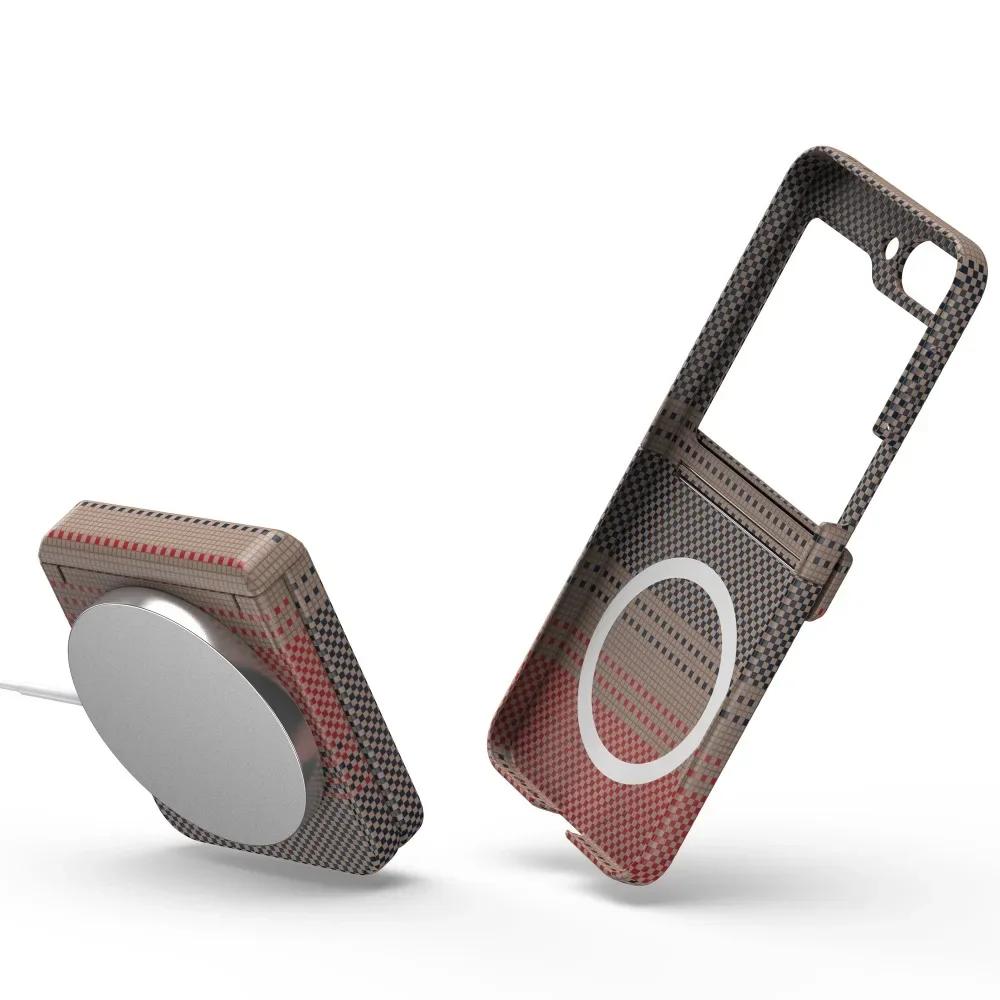 Высококачественный чехол для телефона из кевлара, углеродного волокна и кожи с беспроводной зарядкой для Samsung Z Flip 7 7FE 6 5 4 3, защитная крышка с магнитным шарниром