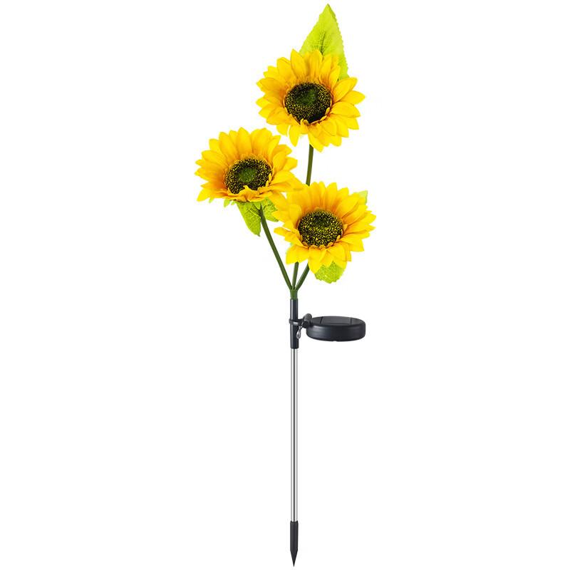 Nu Feng Triple-Head Solar Outdoor Garden Light