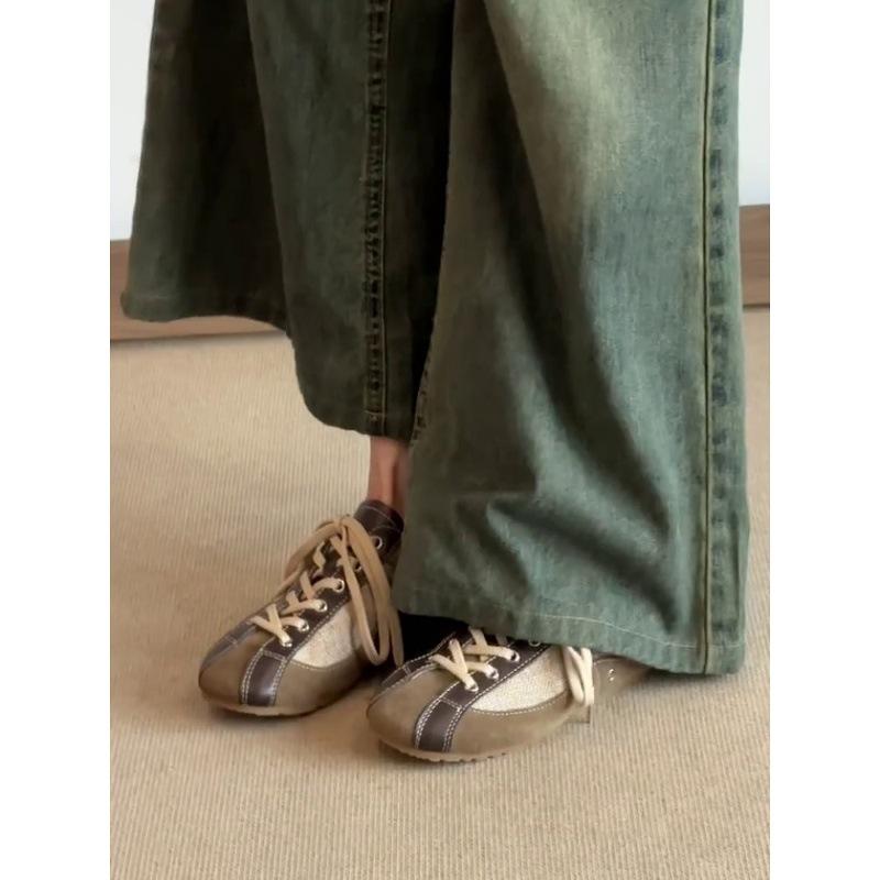 Версия из овчины~ ретро кожаные шнурованные немецкие тренировочные туфли женские 2025 новая нишевая повседневная спортивная обувь на плоской подошве обувь Форреста Гампа