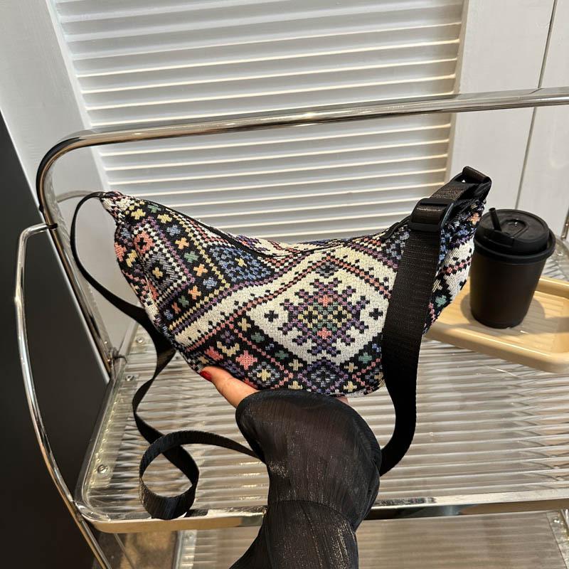 2023 Женская этническая шерстяная ретро сумка-пельмень через плечо - Универсальная и модная
