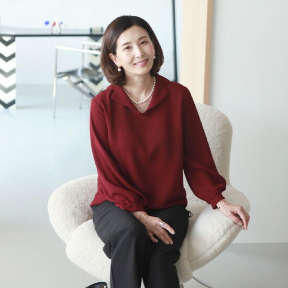 Shiz Madam Marie Collar Blouse T57166