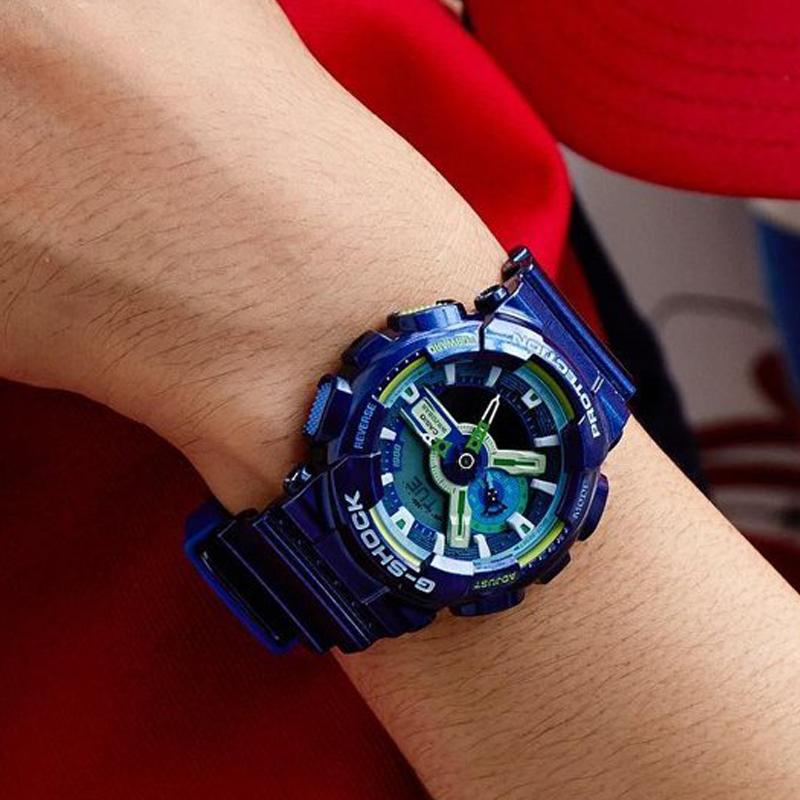 Casio Серия G-SHOCK Контрастный Цвет Тренд Мода Двойной Дисплей Антимагнитный Ударопрочный Водонепроницаемый Спортивный Кварцевый Механизм Ремешок из Смолы GA-110MC-2A