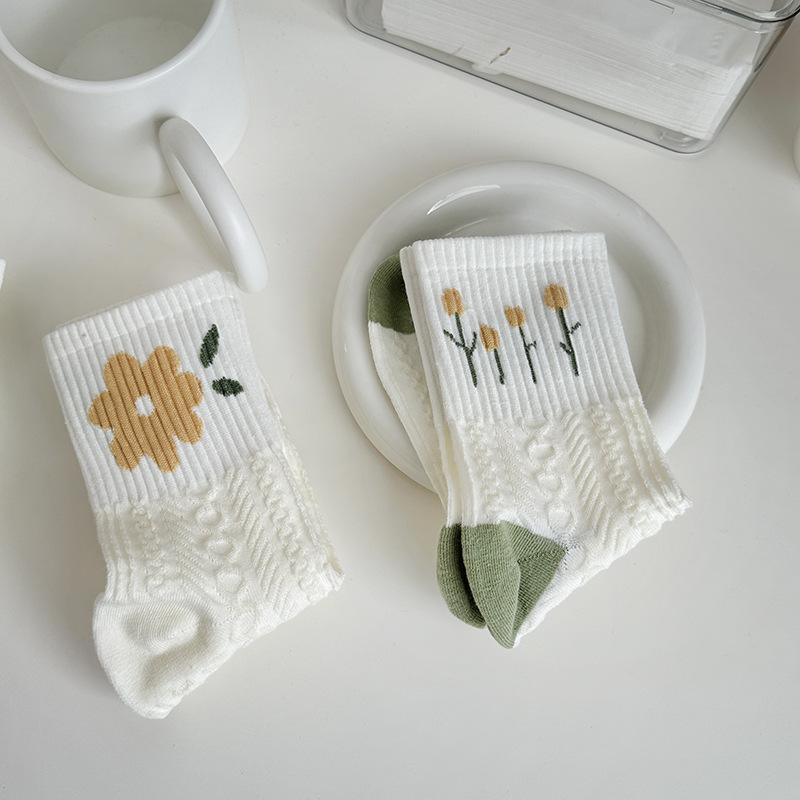 Women's Flower Socks Japanese Korean Style Cute White Black Pink Hajuruku Kawaii Floral Breathable Casual Socks