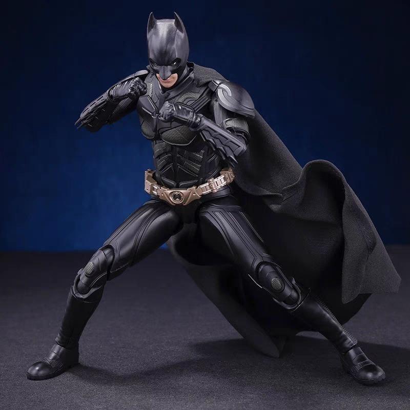 DC Toys БЭТПУ THE BATPOO СЕРИЯ МОДЕЛЕЙ ДЛЯ СБОРКИ ТРИЛОГИЯ «ТЕМНЫЙ РЫЦАРЬ» Игрушечная фигурка Бэтмена Модель Коллекционные игрушки
