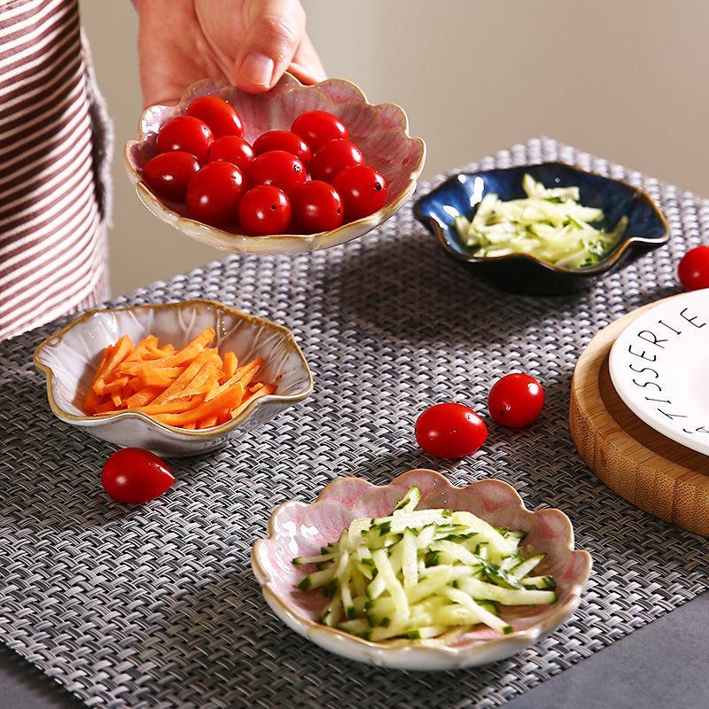 1 шт. керамическая тарелка для дегустации в форме цветка, фарфоровая тарелка для орехов, маленькая тарелка, мини-соевый соус, приправа, столовые приборы, кухонные принадлежности, аксессуары