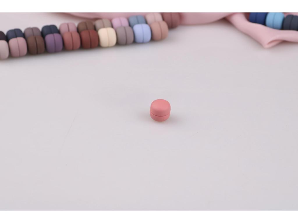 Магнитная брошь-зажим для шарфа «Макарон»: Не оставляющий следов, не повреждающий аксессуар для шали и головного платка.