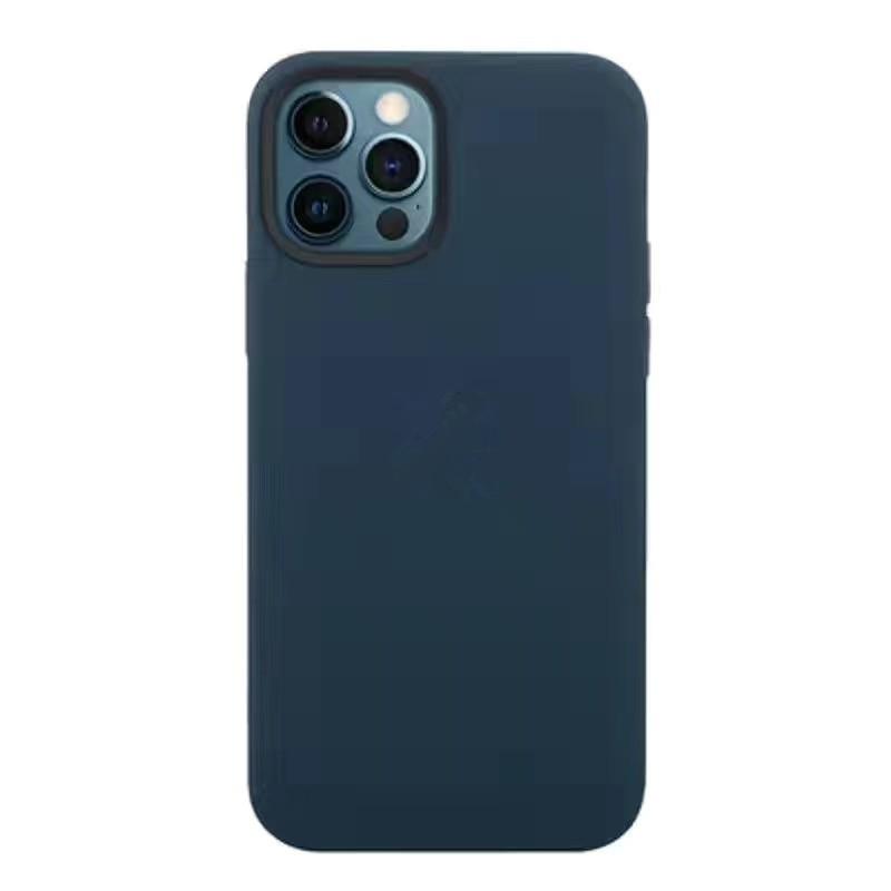 Жидкий силиконовый чехол для iPhone 12 Mini с анимацией MagSafe
