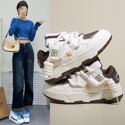 Хлебные туфли Универсальные белые туфли Легкая спортивная обувь Увеличивающие рост женские туфли Модная повседневная обувь Обувь на толстой подошве