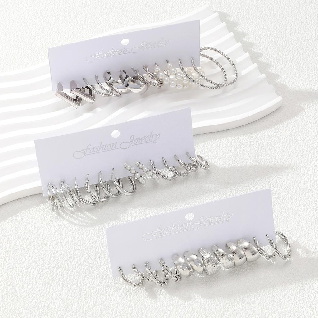 Панк Толстые Металлические Серьги C-образной формы Хип-хоп Витой узор Круглые Серьги-кольца с имитацией циркона Женские Трендовые Острые Серьги с цирконом