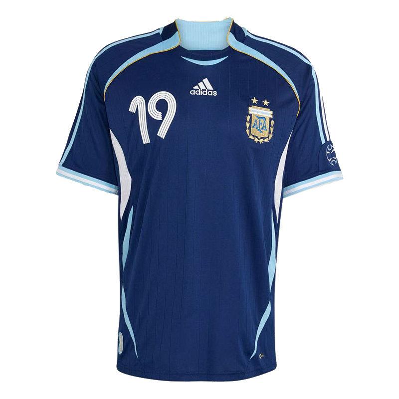 Adidas Performance АРГЕНТИНА ВЫЕЗДНАЯ ФУТБОЛКА 2006 - Выездная футболка сборной Аргентины 2006 Винтажная Классическая Полосатая Простая Короткий рукав Футбольная футболка для мужчин