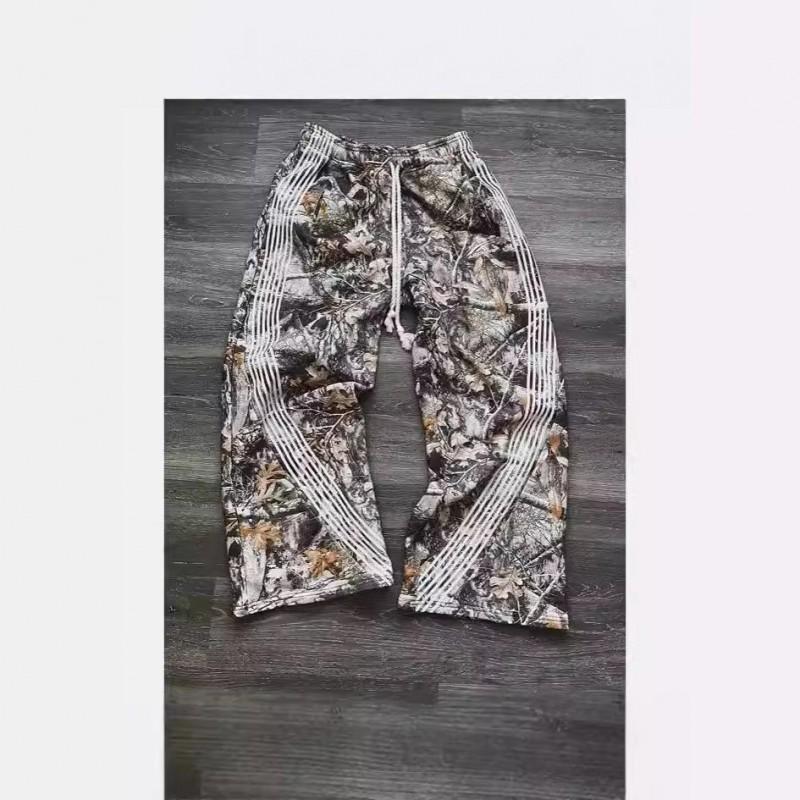 Mens Oversized Cargo Pants With Camo Stripe Print High Waist Loose Fit Streetwear
