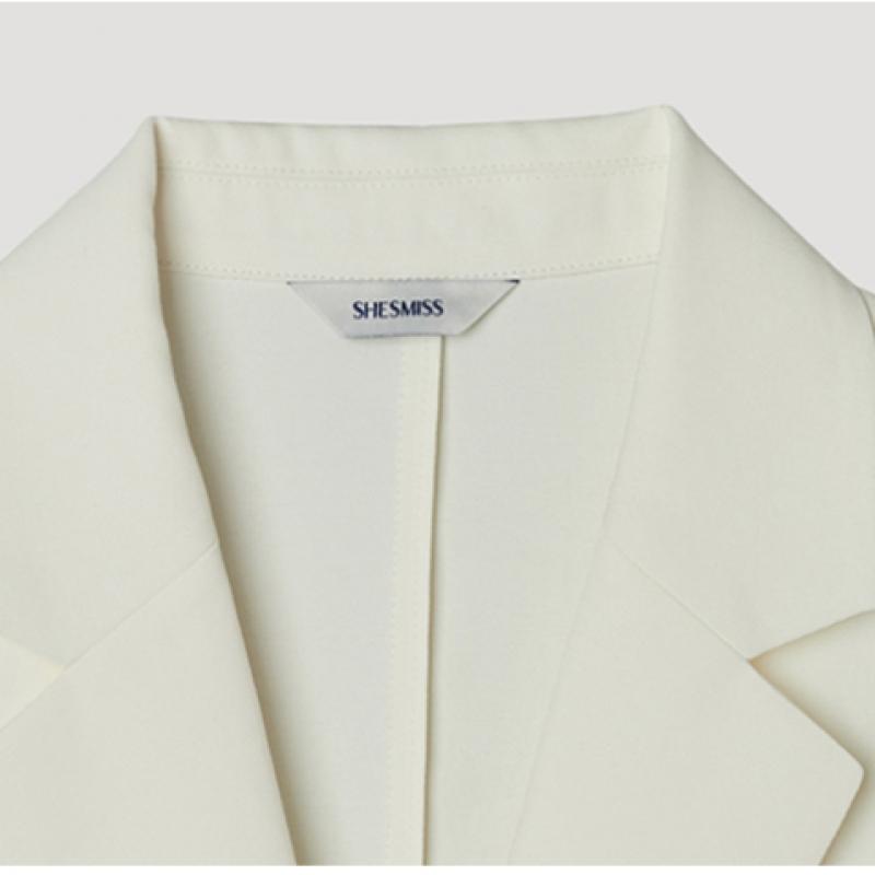 [Она Скучает] Куртка с открытым передом с рукавом три четверти Swwjkp22070 Cr