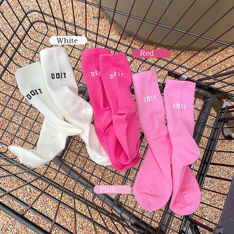 2 пары спортивных носков, хлопковые носки до середины голени для йоги, однотонные, полосатые, дышащие, нескользящие, для занятий фитнесом в помещении, для танцев в спортзале, пилатеса