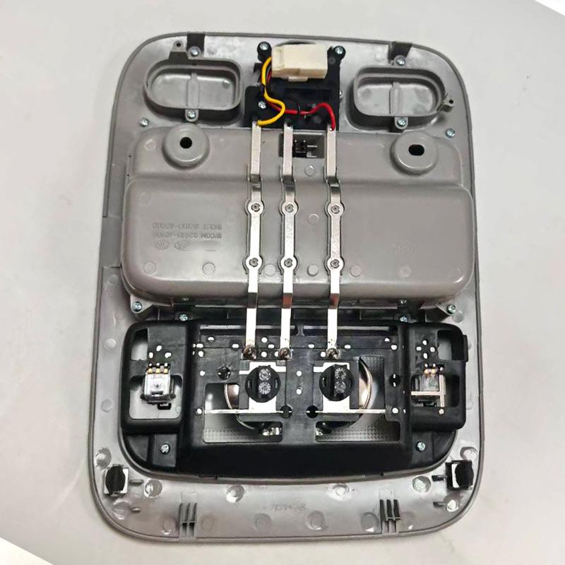 928104D000 92810 4D000 Серый плафон освещения салона для нового Kia Carnival