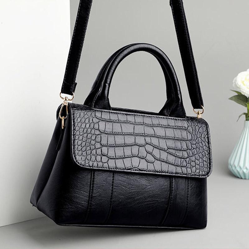 Сумочка женская сумка-мессенджер модная кожаная текстура на одно плечо хозяйственная сумка