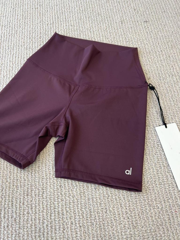 Короткие велосипедные шорты ALO Yoga с высокой талией, ощущение второй кожи - Фитнес-штаны для женщин, Подтягивающие ягодицы, Быстросохнущие