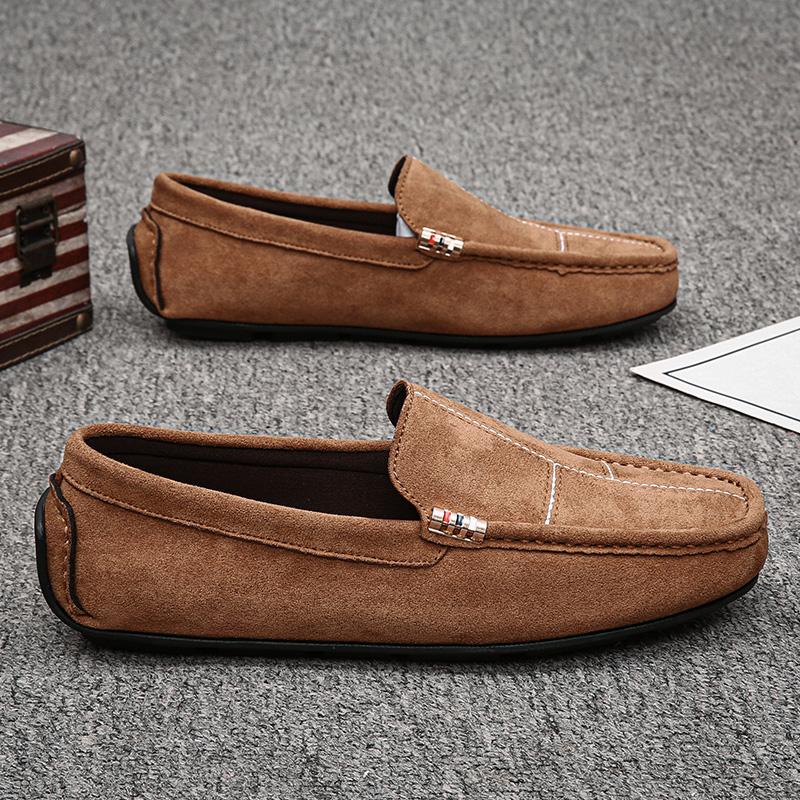 Модные весенние новые мужские бархатные кожаные туфли ручной работы, высококачественные дизайнерские мокасины с мягкой подошвой, удобная посадка, роскошные повседневные туфли для вождения