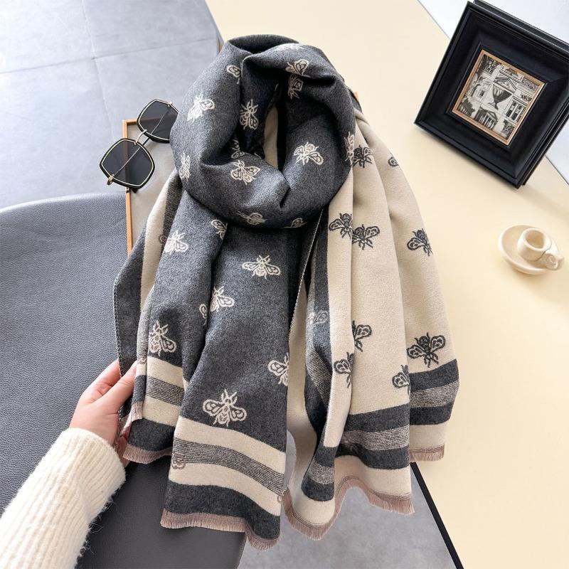 2024 New Korean Version New Geometric Fashion Double-sided Imitation Cashmere Warm Scarf with High-end Feel