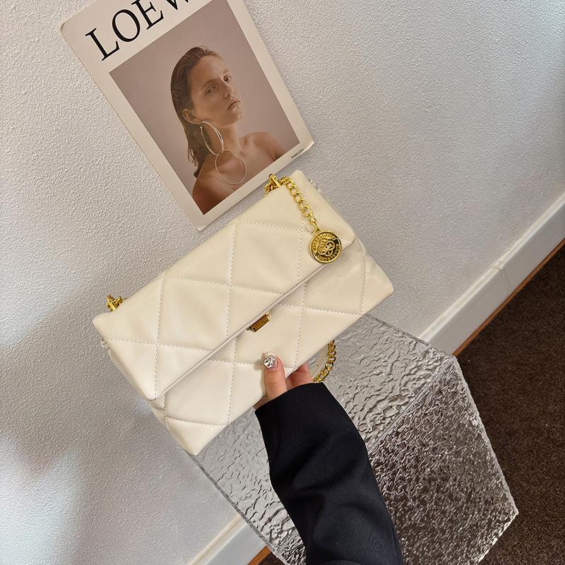 Ретро простая сумка женская новая нишевая ромбовидная цепочка маленькая квадратная сумка высококлассная модная сумка на плечо