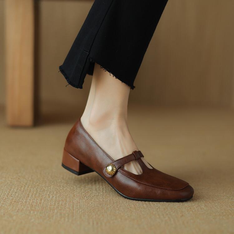 2024 Spring Retro Brown T-word with Thick Heel French Retro Mary Jane Women's Shoes, Available In Large Sizes for Douyin Distribution