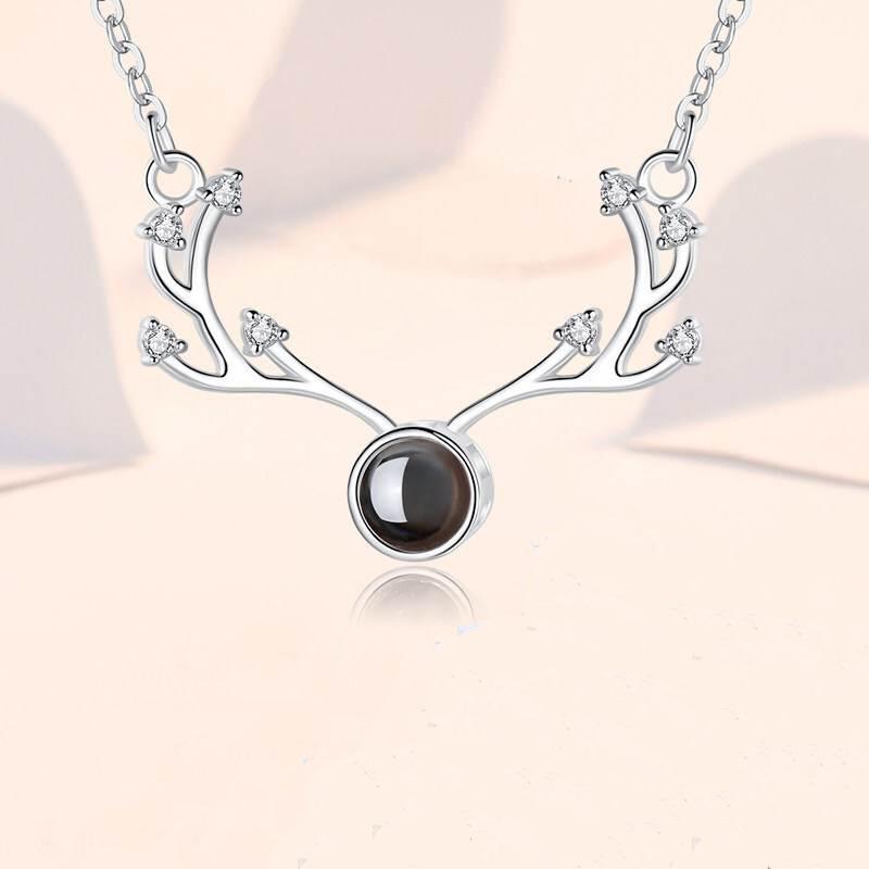 С тобой до конца, Простая подвеска в виде лося, Цепочка на ключицу 'Я люблю тебя'