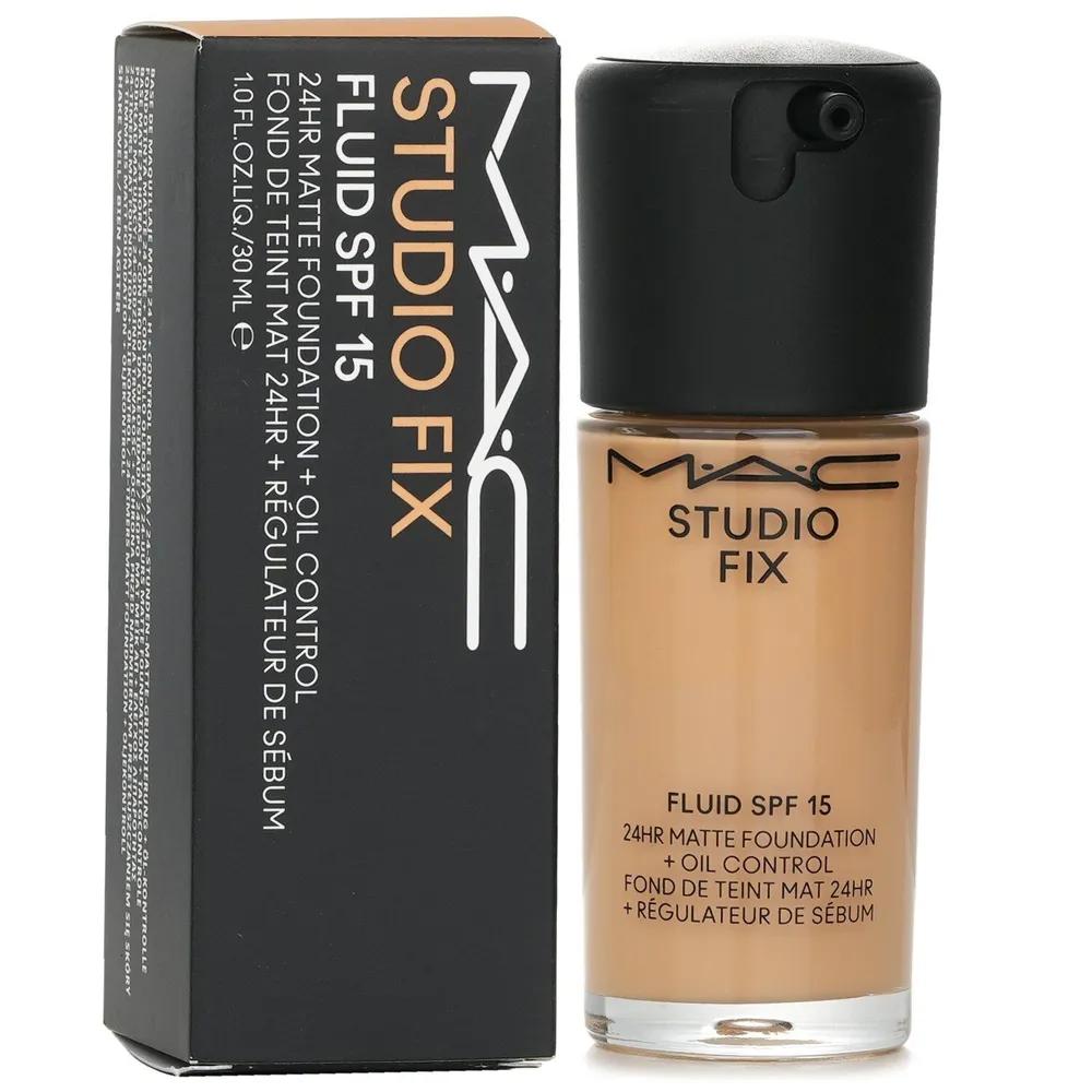 Жидкая тональная основа Studio Fix Fluid Foundation - NC20 30мл/1 унция