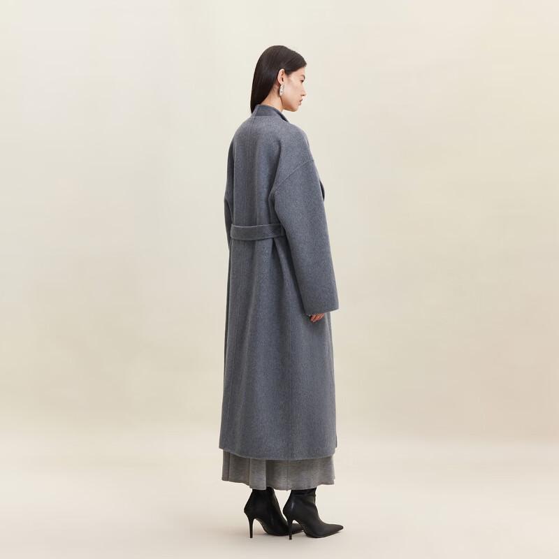 Veromoda Элегантное двустороннее шерстяное пальто с металлической цепочкой из бусин