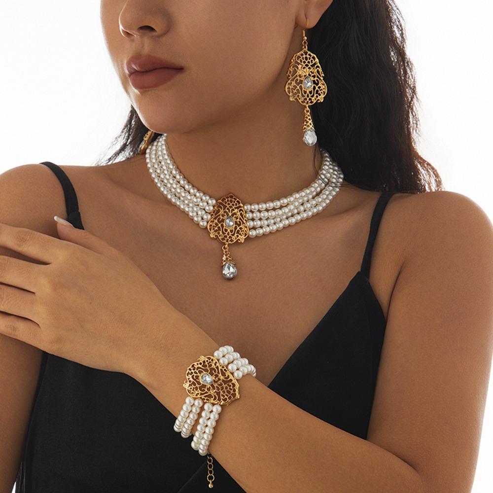 Retro Hollowed-out Flower Plate Rhinestone Tassel Multi-layer Pearl Beaded Necklace Bracelet Earring for Women Jewelry 3pcs Sets