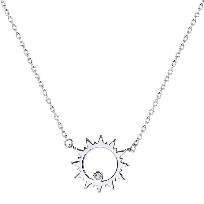 Ожерелье «Солнце» Женский темперамент Простая индивидуальность Универсальный нишевый дизайн Чувство Ключичная цепочка Новый стиль