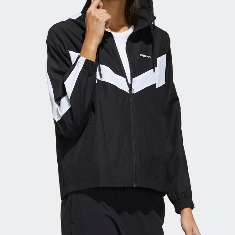adidas Женские куртки Neo Черно-белые с капюшоном Умеренные FN6511