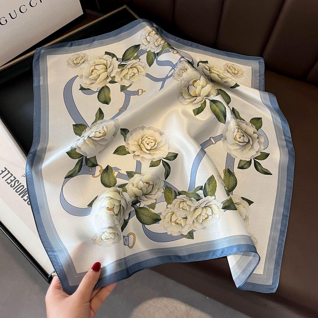 Hangzhou 100% Mulberry Silk Floral Lotus Women's Scarf, 53cm Square Shawl