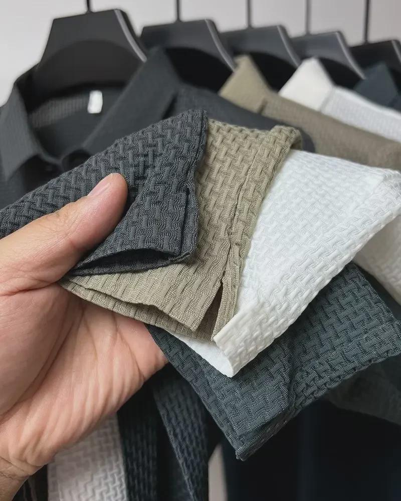 Мужская рубашка-поло: Однотонная модная сетчатая модель Ice Silk с короткими рукавами и воротником-стойкой - коллекция Лето и Осень 2023