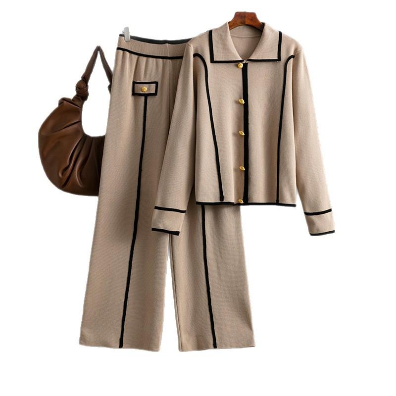 Новый осенне-зимний вязаный модный комплект для женщин, включающий повседневный свитер с воротником поло и брюки широкого кроя
