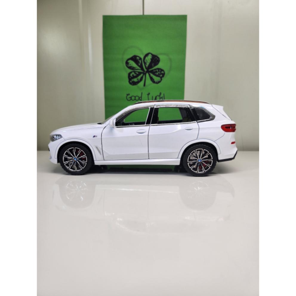 1:Модель автомобиля-игрушка BMW X5 SUV, литая, масштаб 1:24 - Белый