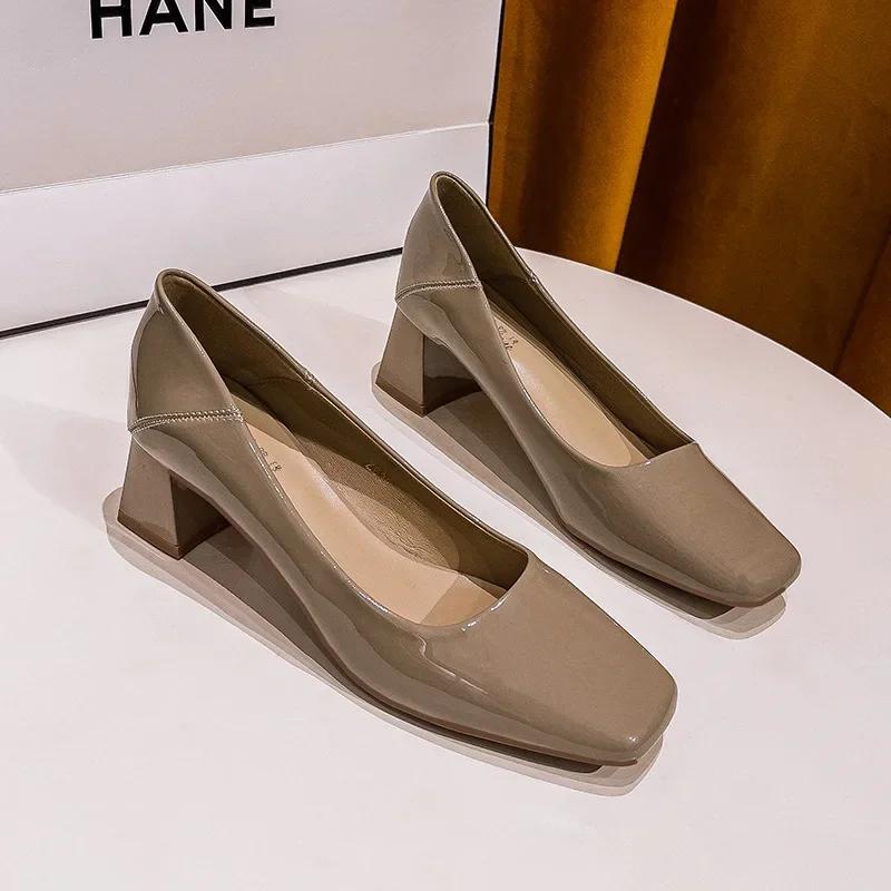 Модные туфли-лодочки из лакированной кожи на толстом каблуке с квадратным носком, весна-осень 2024, средний каблук, черные туфли на высоком каблуке, женская обувь для работы